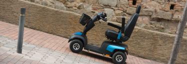 Elektromobil Invacare Comet Alpine+