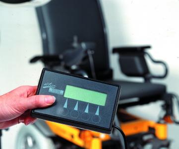 Lifestylebild Invacare ACS-Steuerungen
